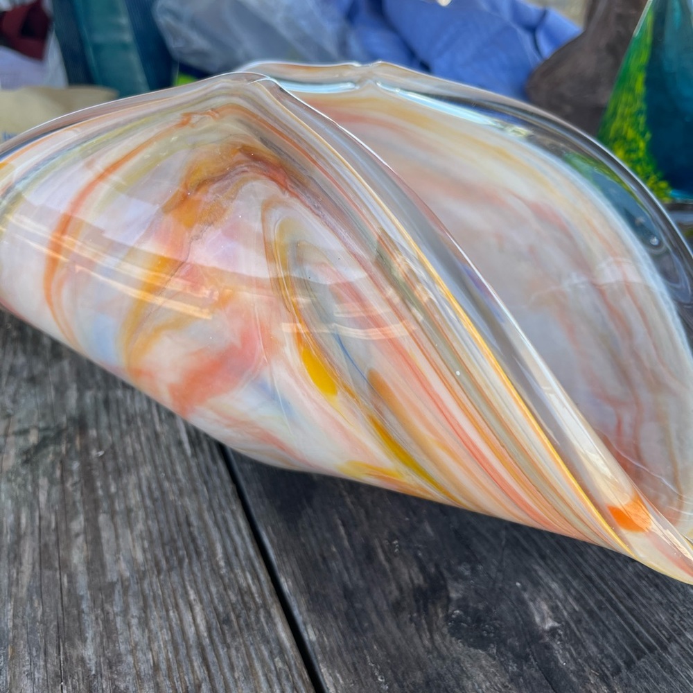 VINTAGE MURANO SWIRL LIGHT ORANGES AND CREAM PINCHED DISH